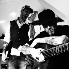 Caf&eacute; Concert - Sixpenny Millionnaire