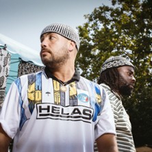 Isha & Limsa D'Aulnay + Sti